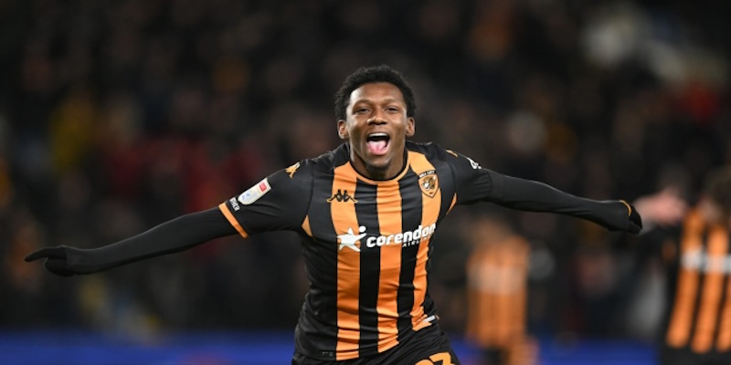 Jaden Philogene gia nhập Aston Villa khi chơi tốt cho Hull City mùa trước