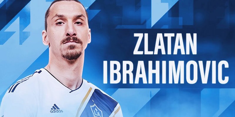 Zlatan tại LA Galaxy với chiếc áo số 9