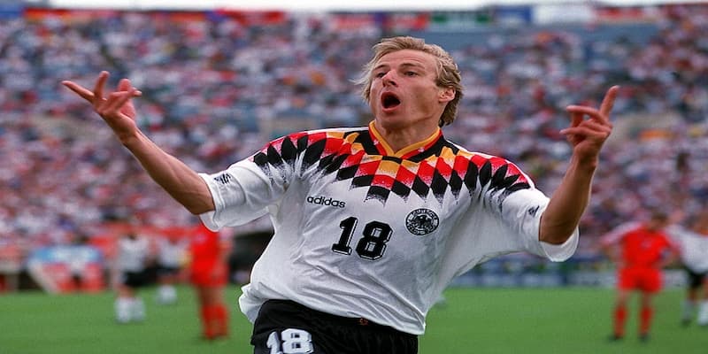 Klinsmann cầu thủ săn bàn vĩ đại của đội tuyển Đức